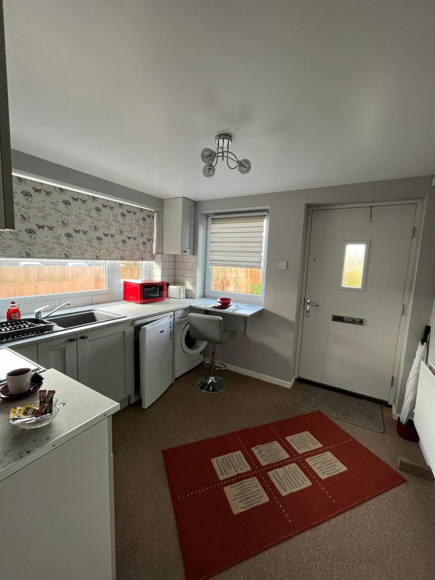 Quest Fulfiller - Near General Hospital, Free Parking & Garden Apartment Southampton Exterior foto